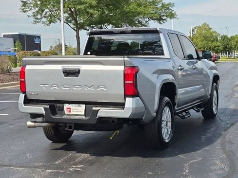 Certified 2026 Toyota Tacoma SR5 AWD/4WD image 6