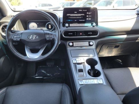 Used 2023 Hyundai Kona Limited FWD image 20