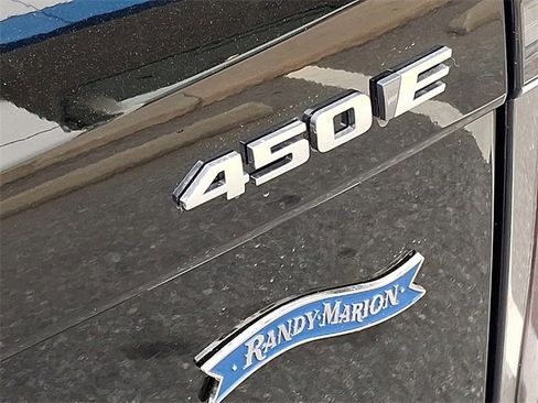 New 2026 Cadillac Optiq Luxury 1 image 17