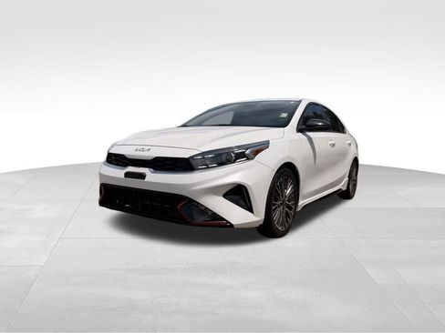 Used 2022 Kia Forte GT-Line FWD image 4