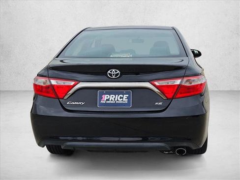 Used 2015 Toyota Camry SE image 6