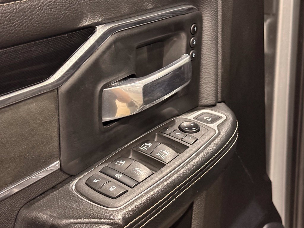 Used 2021 RAM 2500 Laramie AWD/4WD image 15