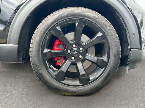 Used 2023 Ford Explorer ST w/ Equipment Group 401A AWD/4WD image 31
