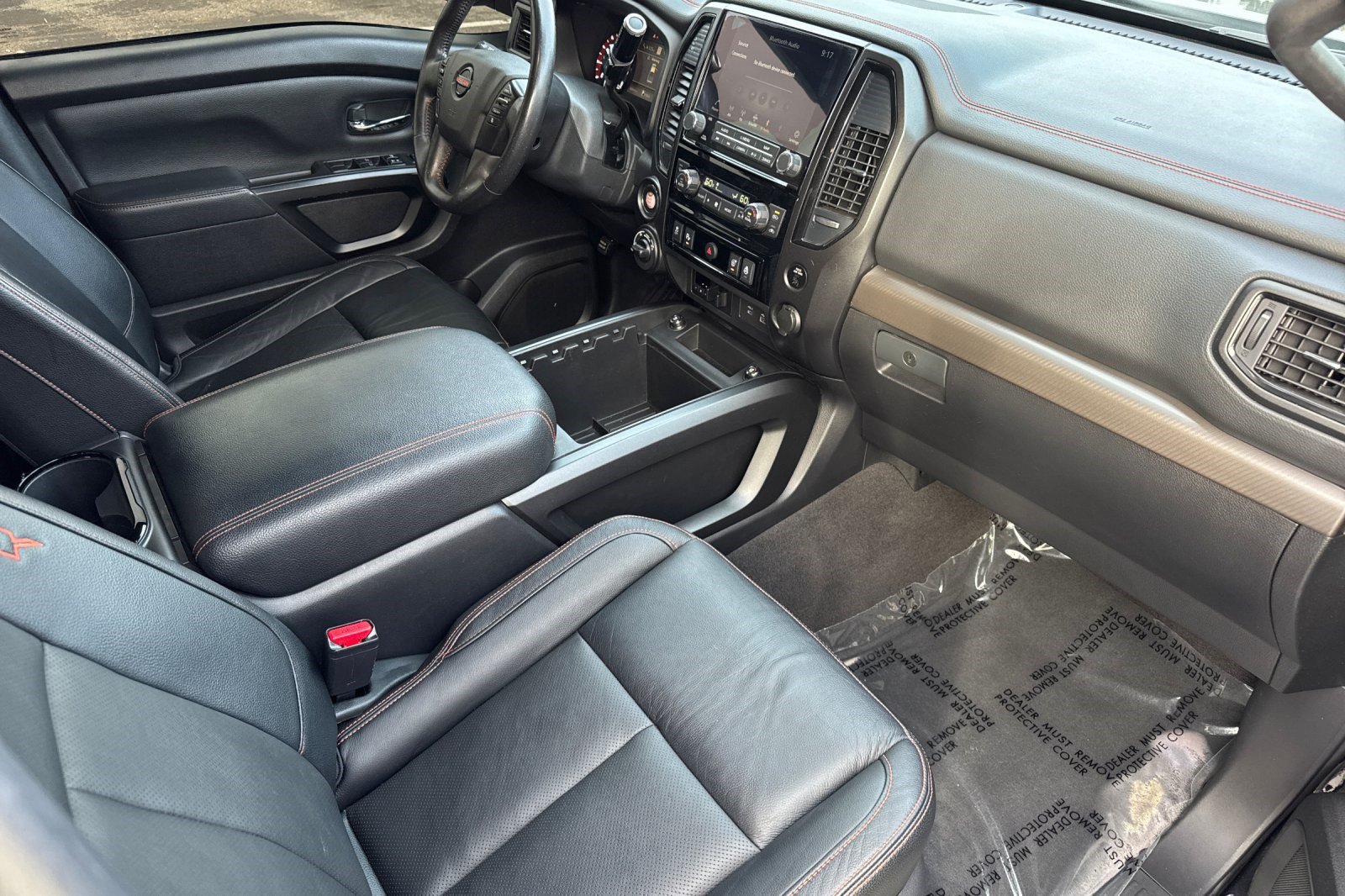 Used 2021 Nissan Titan PRO-4X w/ Pro-4x Convenience Package AWD/4WD image 34