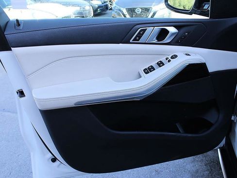 Used 2020 BMW X5 sDrive40i w/ Convenience Package RWD image 8