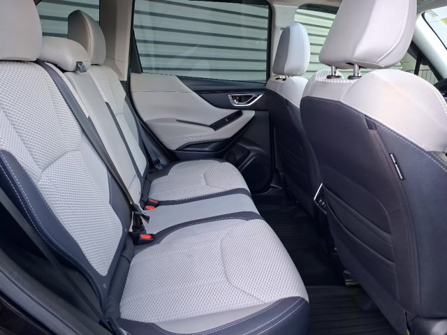 Used 2020 Subaru Forester Premium w/ Popular Package #1 AWD/4WD image 29