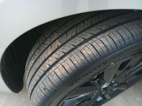 Used 2024 MAZDA MAZDA3 s image 15