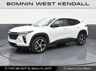 Used 2024 Chevrolet Trax RS w/ Driver Confidence Package FWD video 1