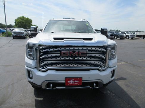 Used 2020 GMC Sierra 2500 Denali w/ Denali Ultimate Package AWD/4WD image 14