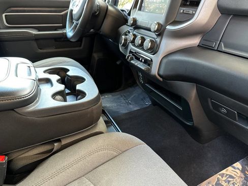 Used 2024 RAM 2500 Big Horn AWD/4WD image 16