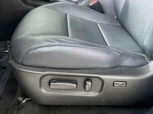 Used 2021 Toyota Tacoma TRD Off-Road w/ TRD Premium Off Road Package image 18