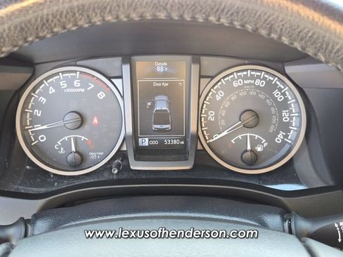 Used 2019 Toyota Tacoma TRD Off-Road AWD/4WD image 26