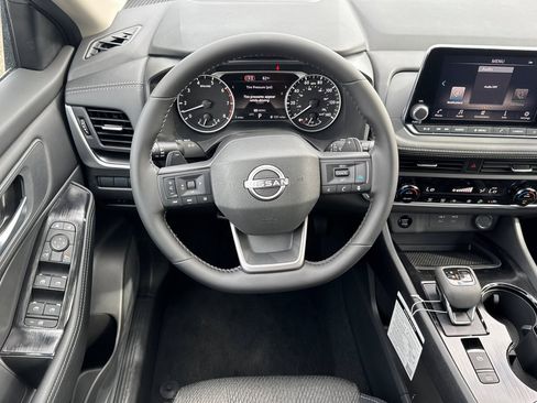 New 2026 Nissan Rogue SV image 11