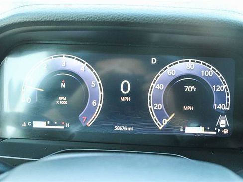 Used 2024 Jeep Grand Cherokee L Limited w/ Luxury Tech Group II image 22