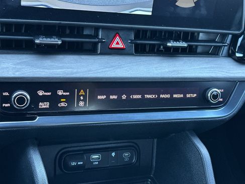 Used 2025 Kia Sportage X-Line AWD/4WD image 20