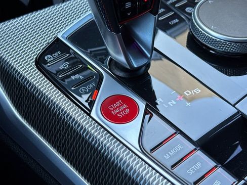 Used 2021 BMW M3 Competition image 21