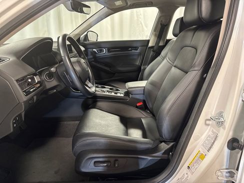 Certified 2024 Honda Civic Touring image 3