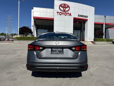 Used 2025 Nissan Altima 2.5 SV FWD image 4