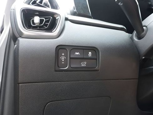 Used 2023 Kia Sorento SX FWD image 11