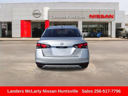 Used 2025 Nissan Versa S w/ Trunk Package FWD image 5