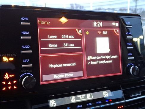 Used 2024 Toyota Sienna XLE image 24