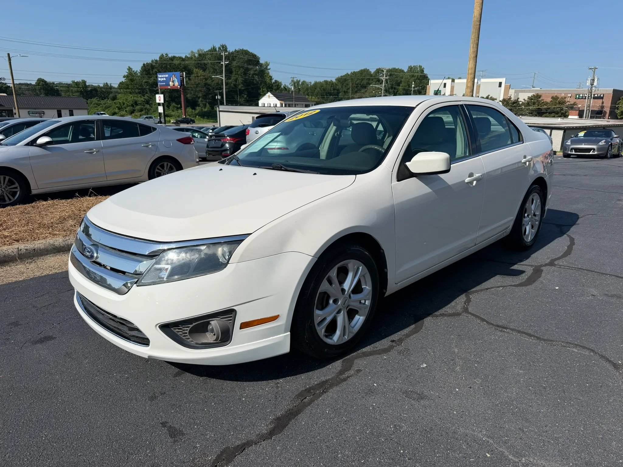 Used 2012 Ford Fusion SE FWD image 3