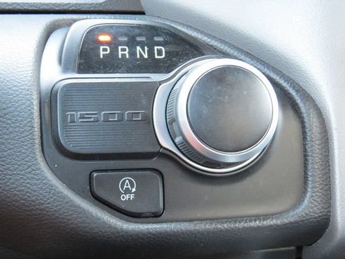 Used 2022 RAM 1500 Big Horn RWD image 16