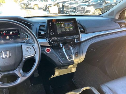 Used 2024 Honda Odyssey EX-L image 18