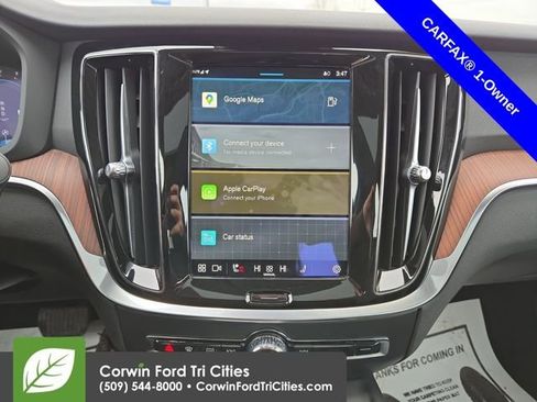 Used 2024 Volvo S60 B5 Plus image 22