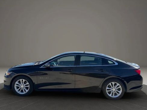 Used 2016 Chevrolet Malibu LT FWD image 4