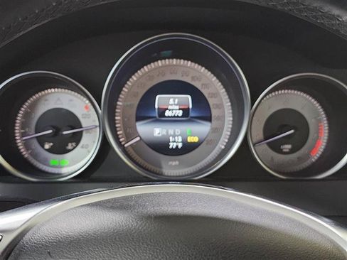 Used 2014 Mercedes-Benz C 300 4MATIC Sedan w/ Premium 1 Package image 17