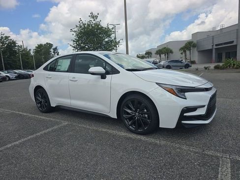 New 2026 Toyota Corolla XSE FWD image 2