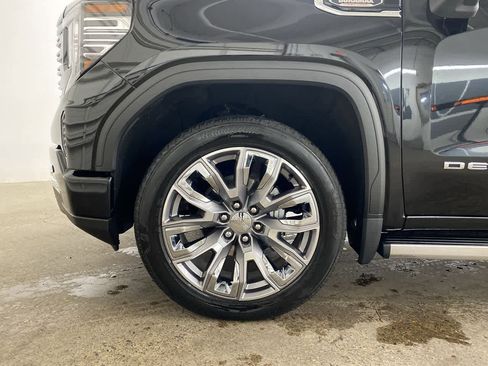 Used 2024 GMC Sierra 1500 Denali image 11