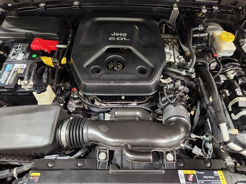 Used 2021 Jeep Wrangler Unlimited Sport AWD/4WD image 51