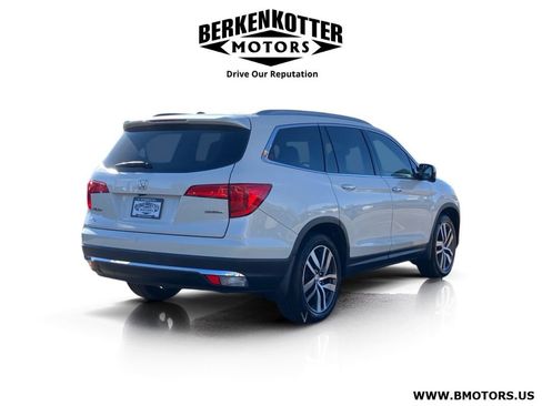 Used 2016 Honda Pilot Touring image 3