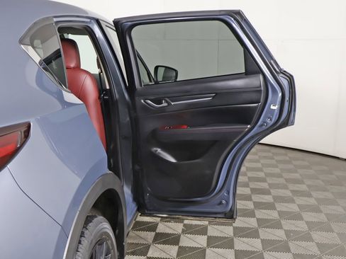 Used 2023 MAZDA CX-5 Carbon Edition image 23