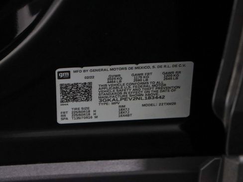 Used 2022 GMC Terrain SLT image 32