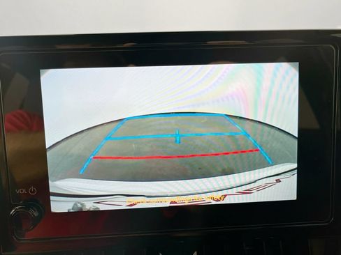 Used 2025 Toyota Corolla SE FWD image 19