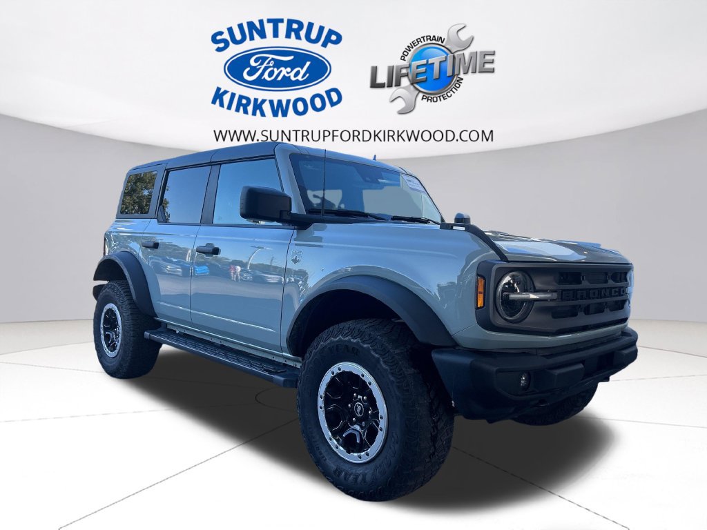 Used 2023 Ford Bronco Big Bend w/ Sasquatch Package AWD/4WD image 9