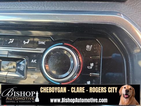 Used 2024 GMC Sierra 2500 Denali w/ Denali Reserve Package image 11