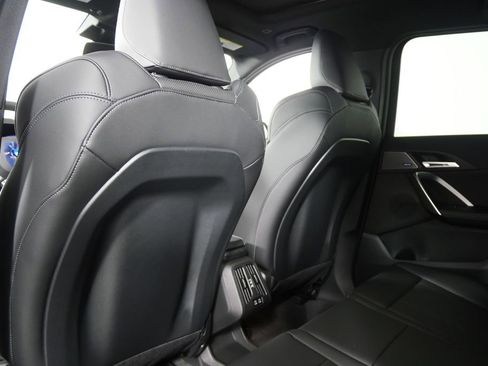 Used 2026 BMW X1 xDrive28i w/ Technology Package image 17