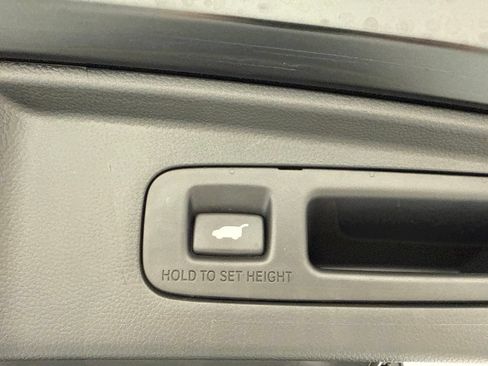 Used 2025 Honda CR-V EX-L image 11
