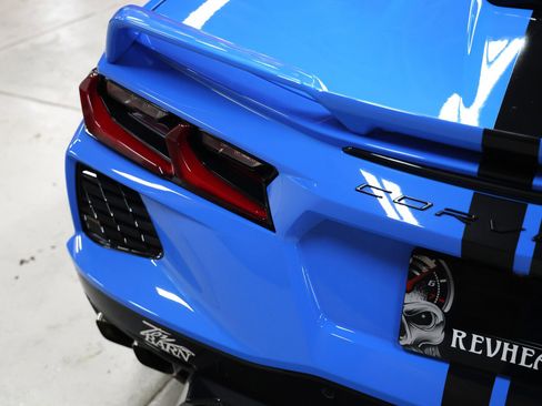 Used 2021 Chevrolet Corvette 2dr Stingray Conv w/ Z51 Performance Package image 31