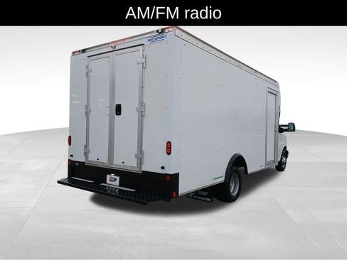 New 2025 GMC Savana 3500 Extended w/ Power Convenience Package image 6