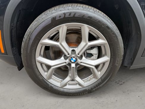 Used 2022 BMW X4 xDrive30i w/ Premium Package AWD/4WD image 10