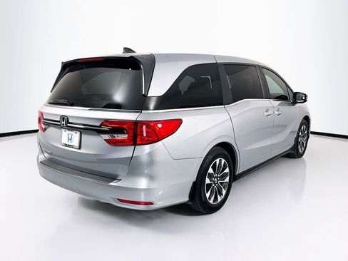 Certified 2024 Honda Odyssey EX-L image 5