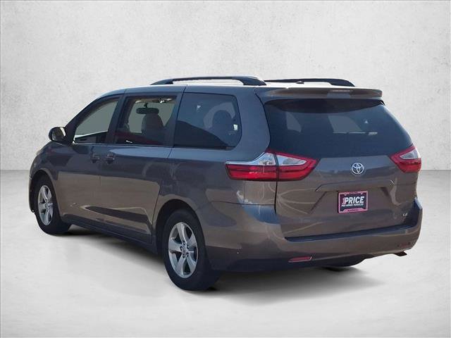 Used 2015 Toyota Sienna LE FWD image 7