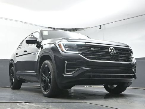 New 2026 Volkswagen Atlas Cross Sport SEL Premium R-Line AWD/4WD image 34