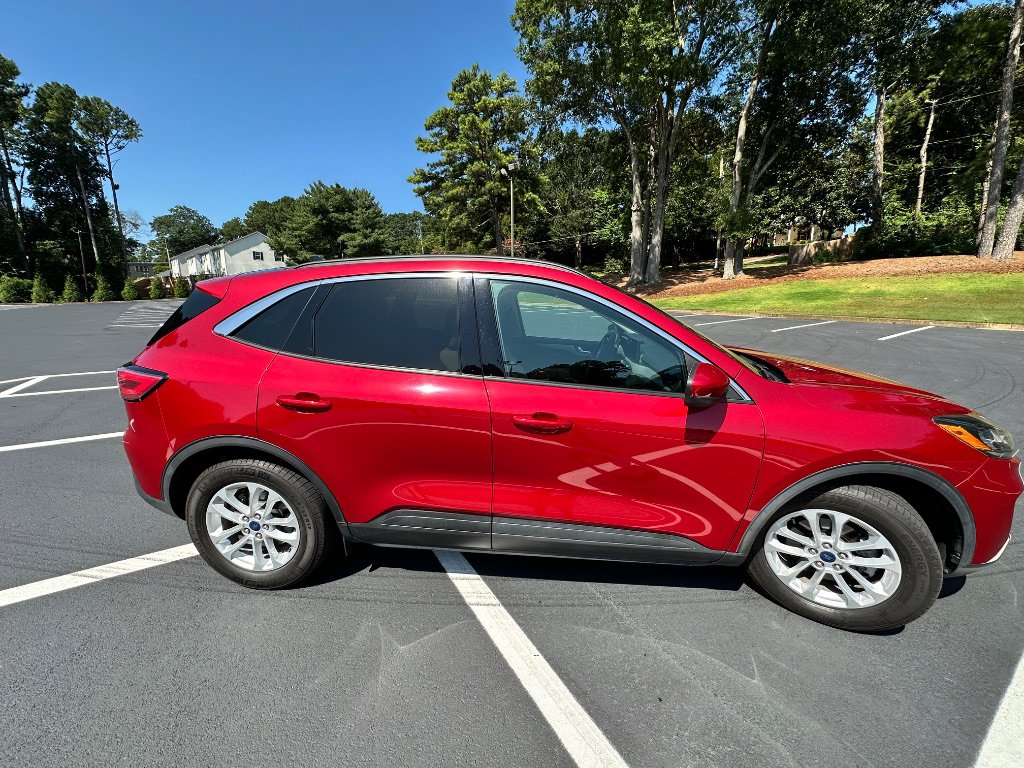 Used 2020 Ford Escape SE FWD image 9