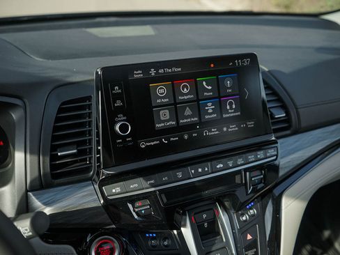 New 2026 Honda Odyssey Elite image 25